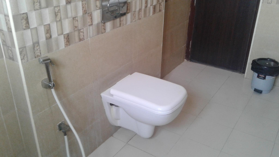 Bathroom 3, Rio Grande Residency, Madurai