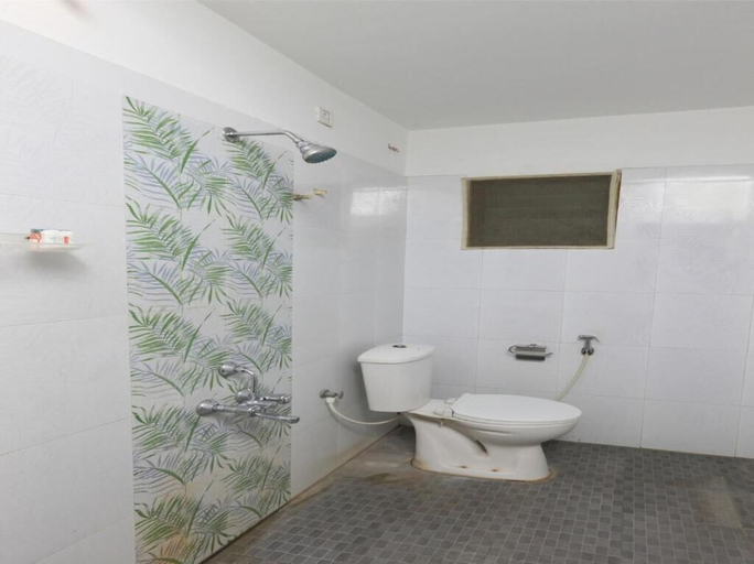 Bathroom 5, MARUTHI RESIDENCY, Kancheepuram