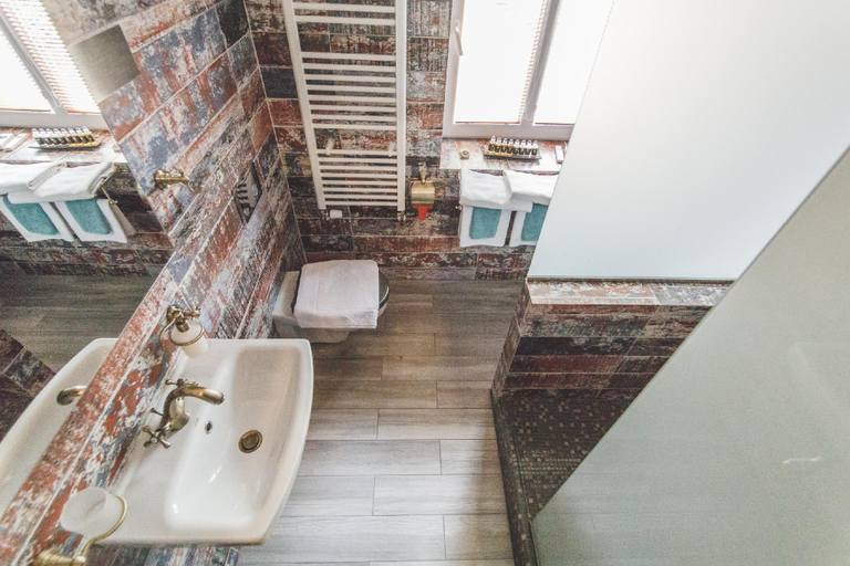 Bathroom 4, Padre Hotel, Ostrava