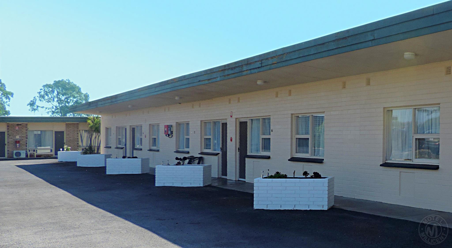 Others 2, MILLICENT MOTEL, Wattle Range - West