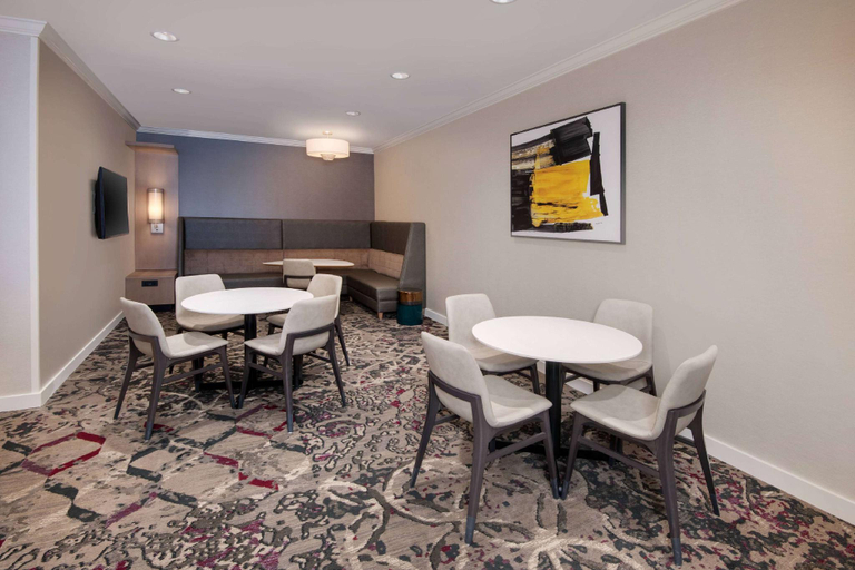 Public Area 2, Sonesta ES Suites Atlanta Alpharetta North Point Mall, Fulton