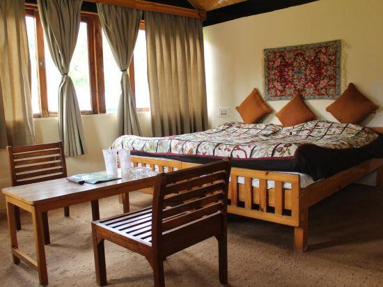 Others 5, Hotel Volga, Anantnag