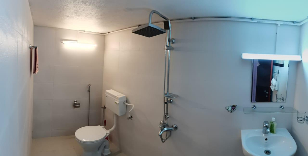 Bathroom 3, UDUPI HOMESTAY, WHITE HOUSE, Udupi