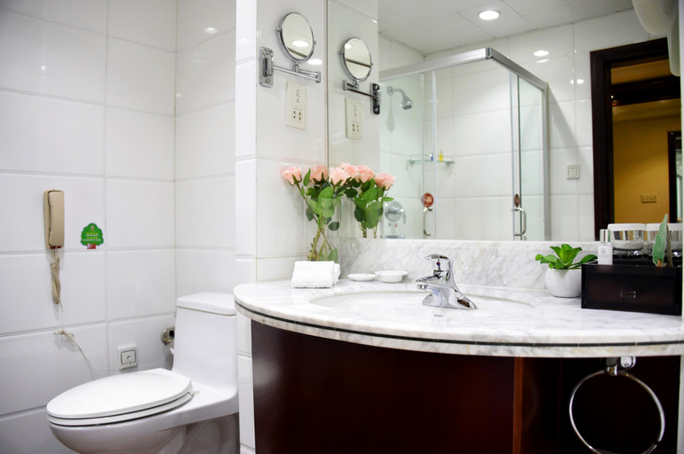 Bathroom, CHANGJIANG HOTEL, Suzhou