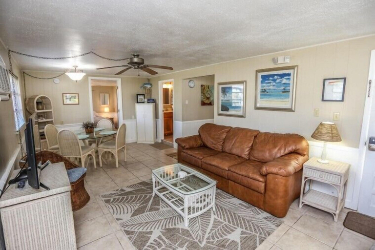 Public Area 2, 269 Driftwood Ln #3, Lee
