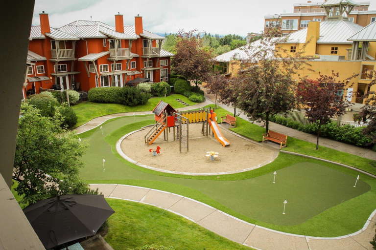Others 5, Manteo Resort, Central Okanagan