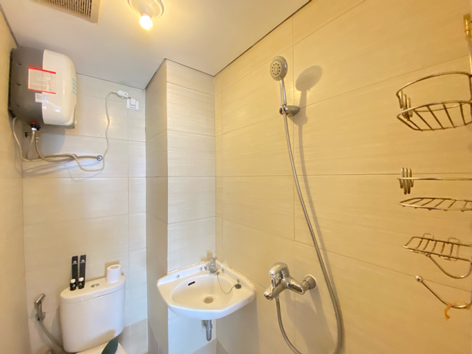 Bedroom 5, Spacious Chic Studio Room Apartment at Gateway Pasteur By Travelio, Bandung