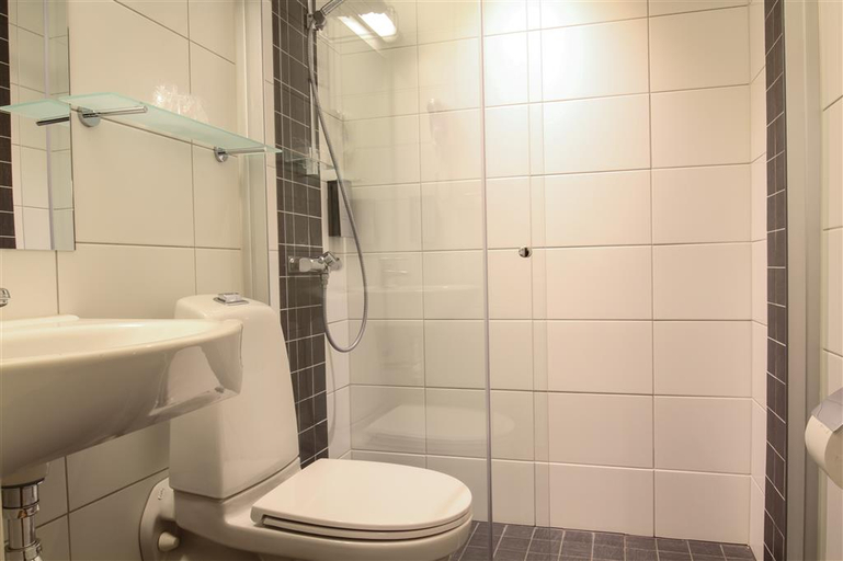 Bathroom 4, Thon Hotel Horten, Borre