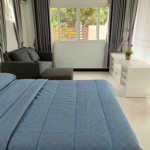 Nongnuch’s Homestay - Queen Bed, San Sai