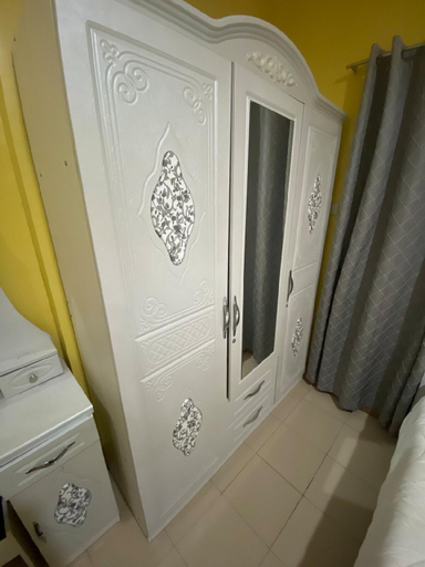 Others 3, B2 - Spacious 3BR House w/ Netflix, WiFi, Parking, Cagayan de Oro City