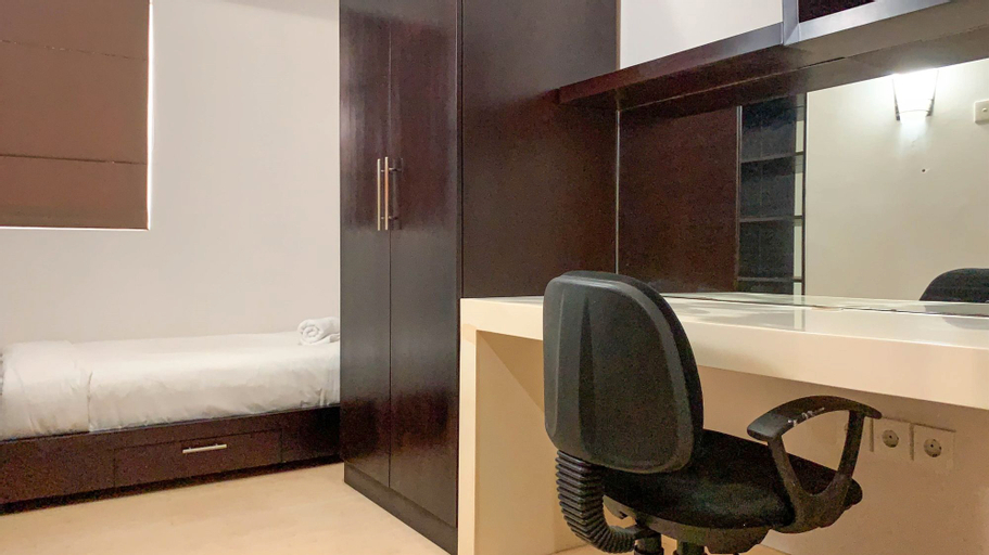 Bedroom 4, Comfort and Minimalist 2BR at Maple Park Sunter Apartment By Travelio, North Jakarta