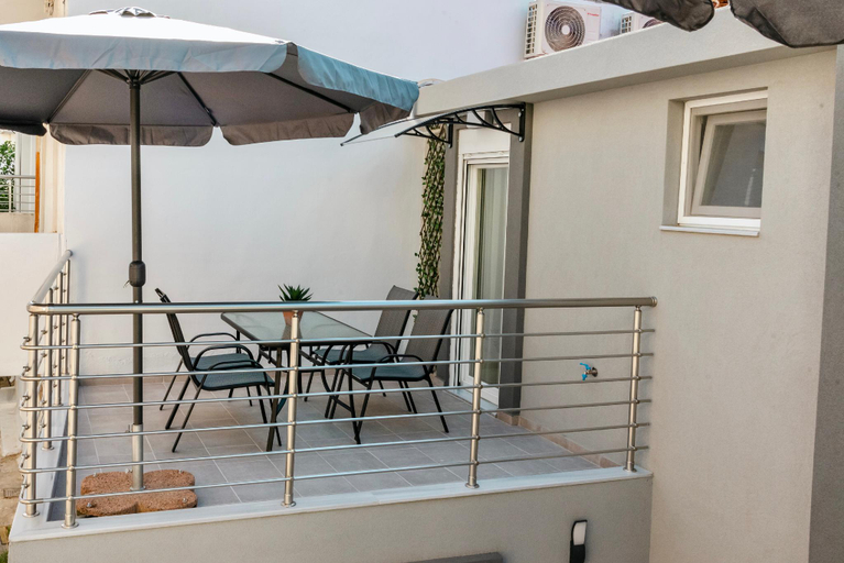 Others 5, Stylishly decorated house in Heraklion, Crete