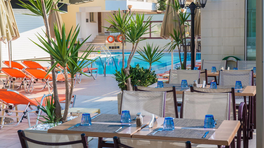 Food & Drinks 3, Bella Elena by Checkin, Crete