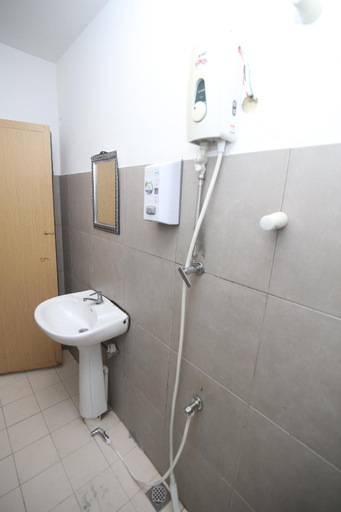 Bathroom, LC Premium Stay Hostel, Kuching