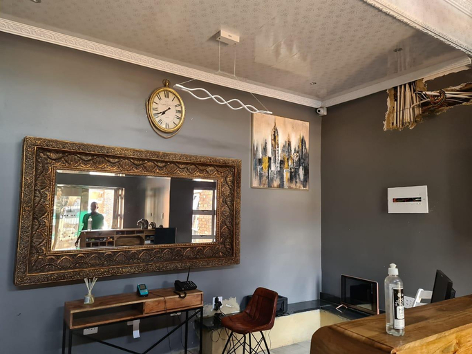 Public Area, Kennzy Guesthouse, Ngaka Modiri Molema