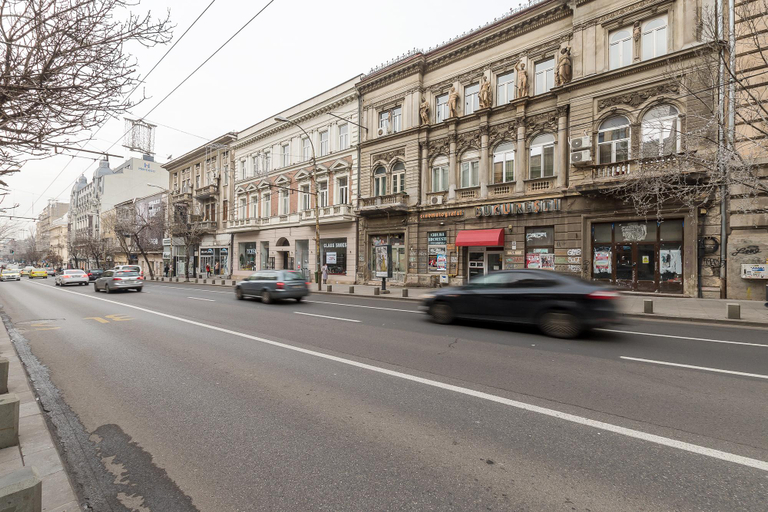 Others 3, Upstairs Boutique, Municipiul Bucuresti