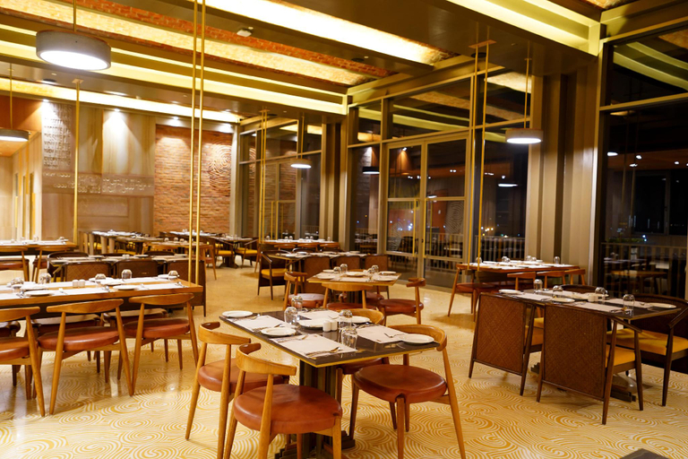 Food & Drinks 5, The Centrum, Lucknow