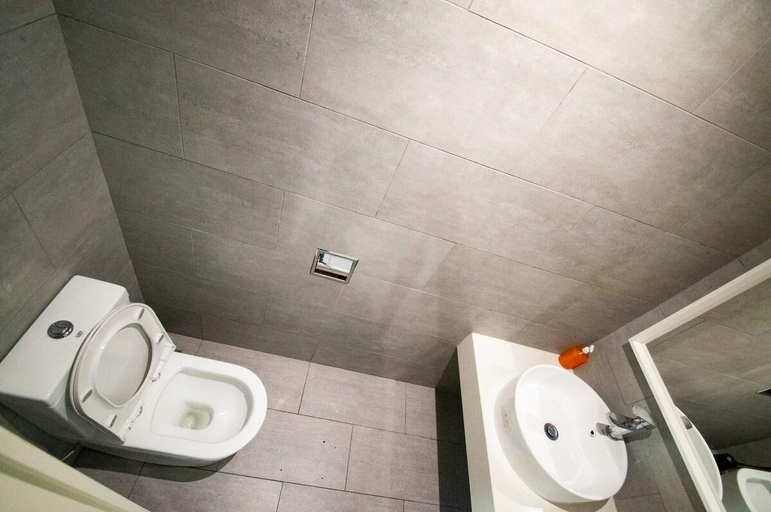 Bathroom 4, European Instragammable 2 bedroom Duplex @ Arte, Kuala Lumpur