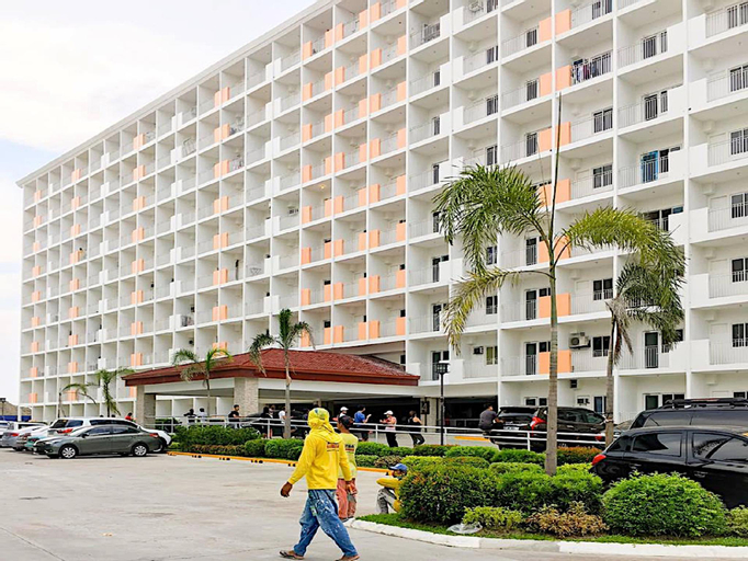 Exterior & Views 2, STUDIOCONDO FOR RENT AT FIELD RESIDENCES (ROOM #5), Las Piñas