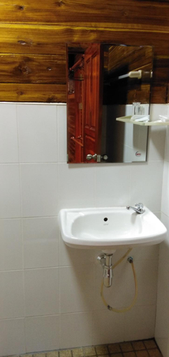 Bathroom 3, Imsuk Homestay Chiang  Rai, Wiang Chai