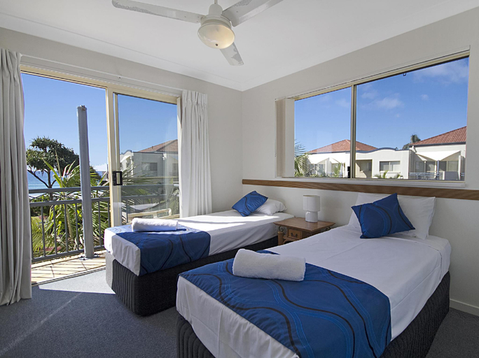 Bedroom 2, Golden Riviera Beach Resort, Gold Coast