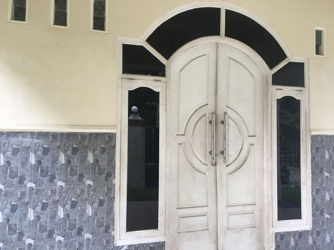 Wijaya Homestay Penataran (tutup sementara), Blitar