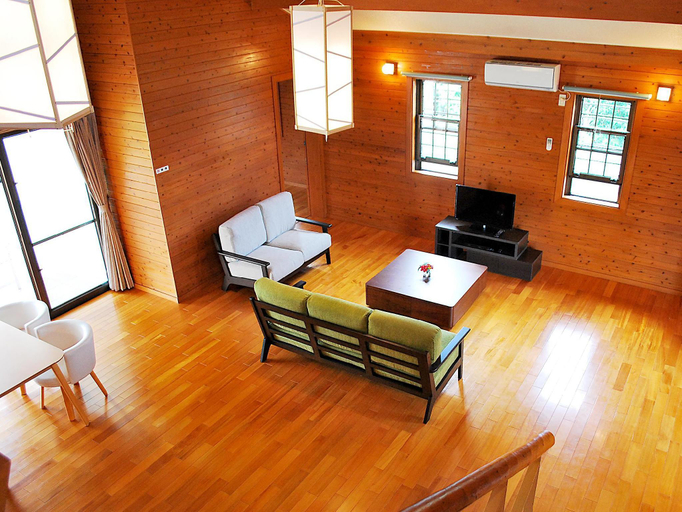 Public Area 3, Karin Design Cottage, Onna