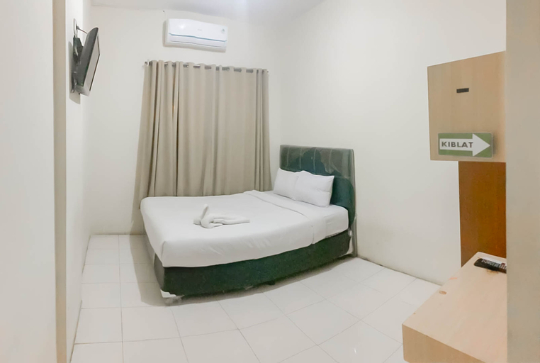 Bedroom 1, Zleepy Pondok Avicenna RedPartner, Cirebon