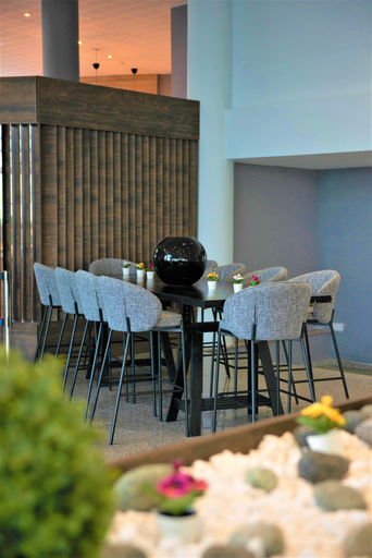 Food & Drinks 5, Toxotis Hotel