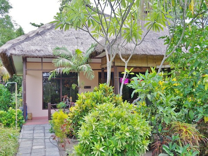Sea World Club Beach Resort, Sikka
