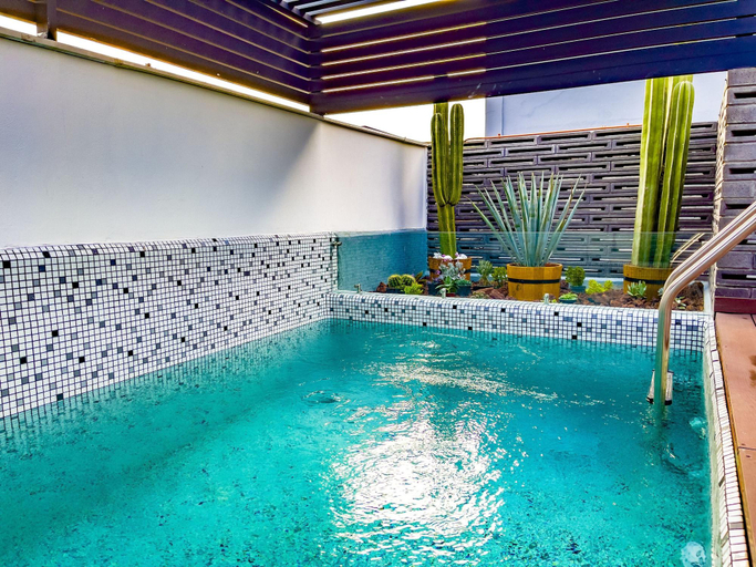 Sport & Beauty 3, Boutique Hotel Cadillac, Mexico City