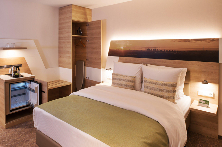 Bedroom 40