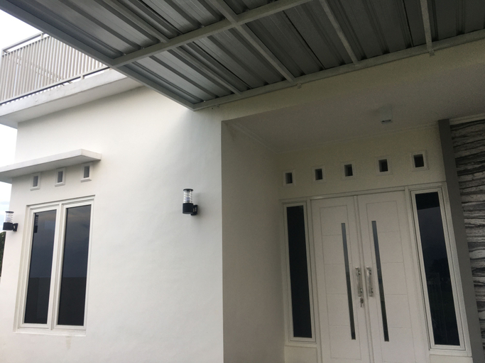 Exterior & Views 4, Villa Panorama (temporarily closed), Mojokerto
