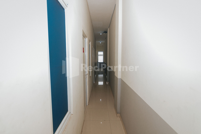 Public Area 5, Krekot Residence Mitra RedDoorz, Central Jakarta