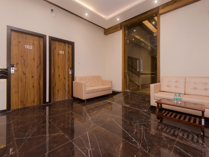 Public Area 2, Hotel Universal Garden, Mumbai Suburban