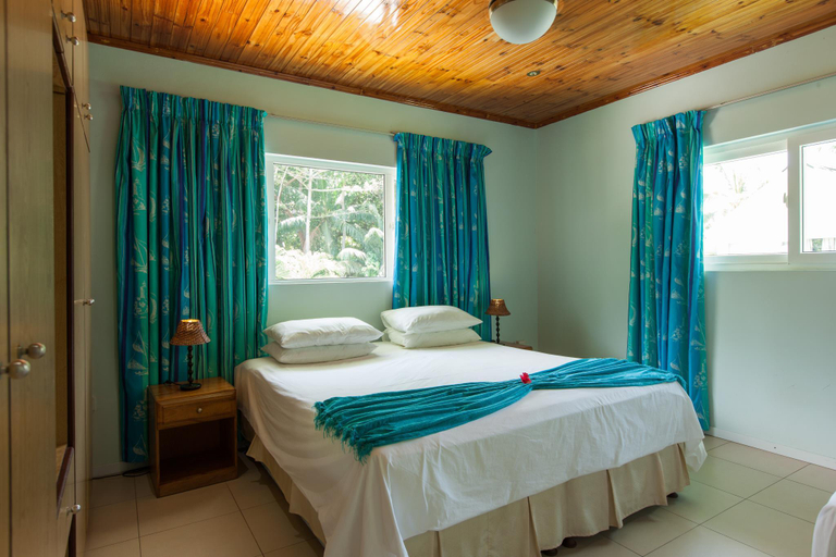 Bedroom 2, Ocean Villa
