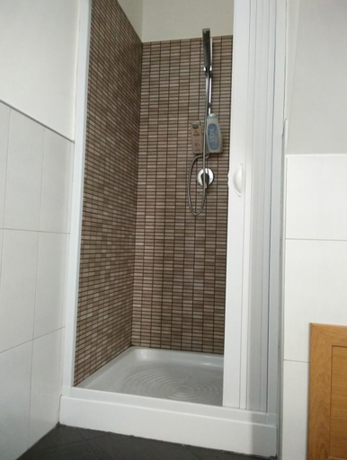 Bathroom 3, Villa Feluchia, Catania