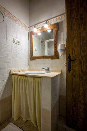 Others 5, Hostal Valle Del Sol, Málaga