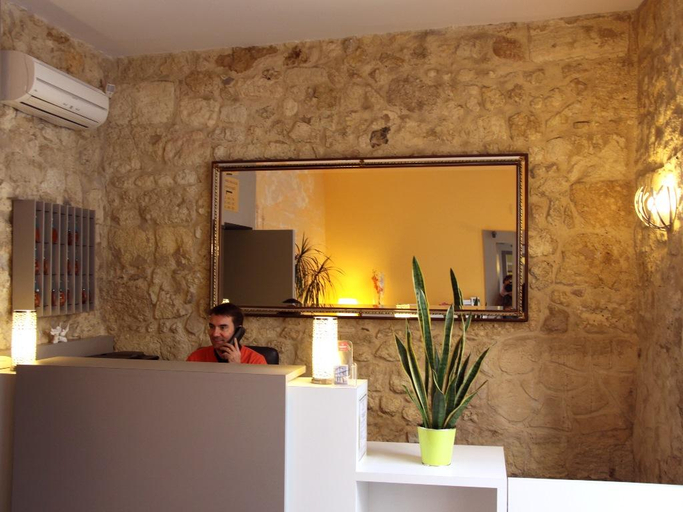 Public Area 2, Hôtel Notre Dame, Gironde