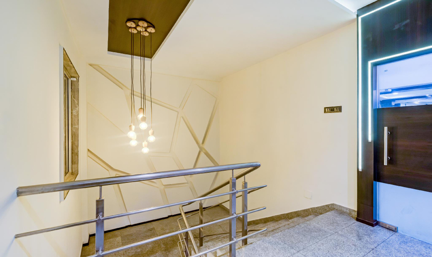 Public Area 3, Itsy Hotels Neeranand Plaza, Bhawanipur, Kolkata