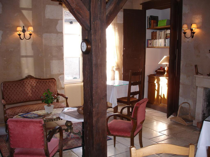 Public Area 2, Le Relais du Lyon d'Or, Vienne