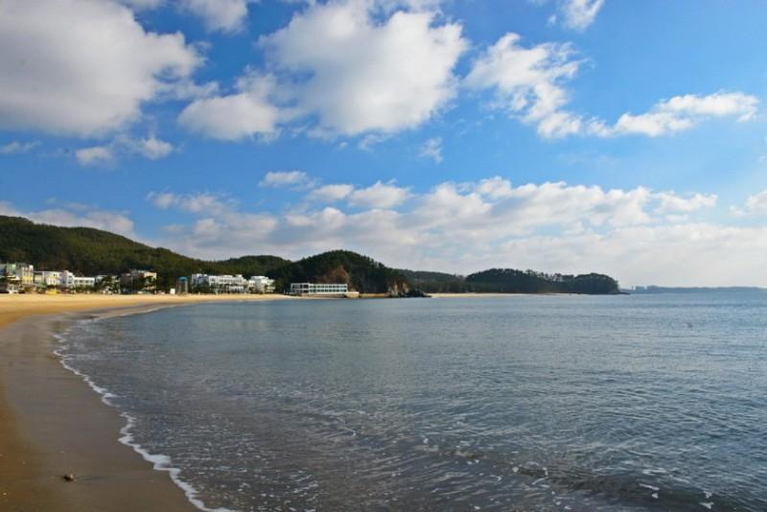 Others 2, Taean (Anmyeondo) Sun-lit Ocean Pension, Taean