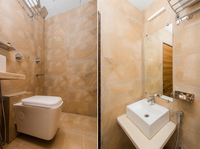 Bathroom 4, Hotel Universal Garden, Mumbai Suburban