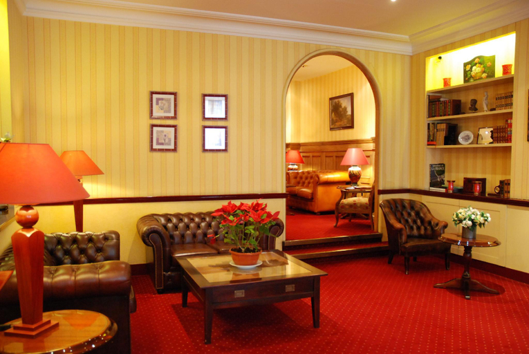 Public Area 2, Hotel Du Pre, Paris