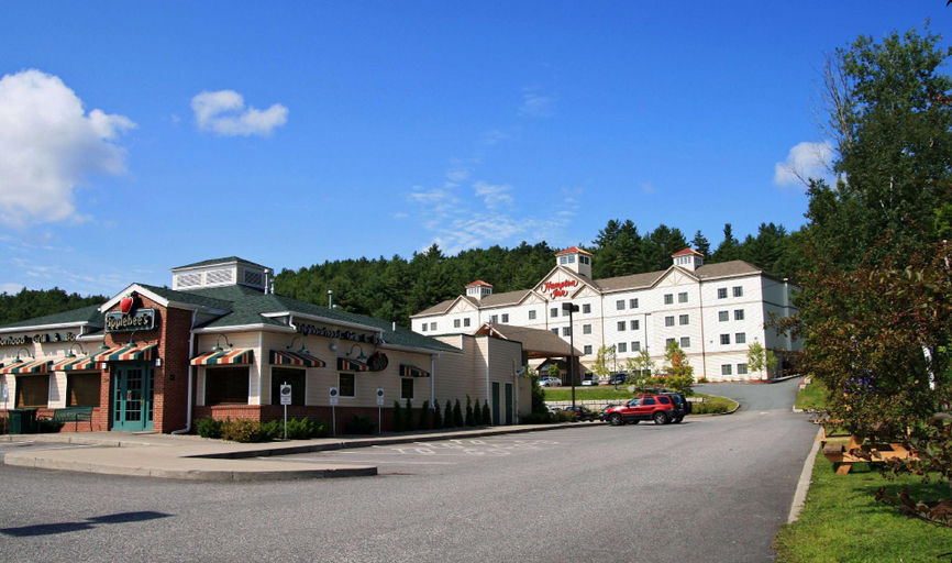 Exterior & Views 1, Hampton Inn Littleton, Grafton