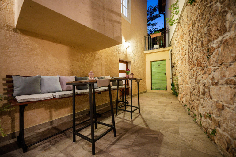 Bedroom 3, Boutique B&B Mali Pariz, Vinodolska