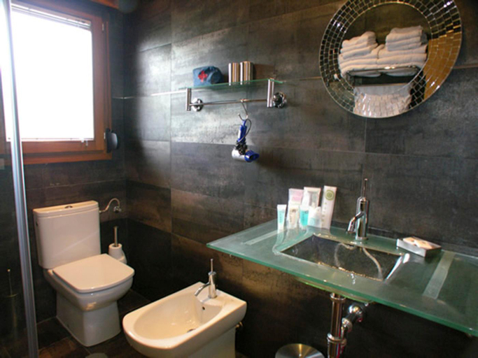 Bathroom 2, La Casona encanto rural, Asturias