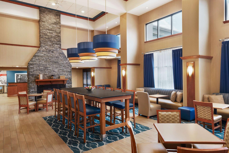 Public Area 2, Hampton Inn & Suites Ephrata - Mountain Springs, Lancaster