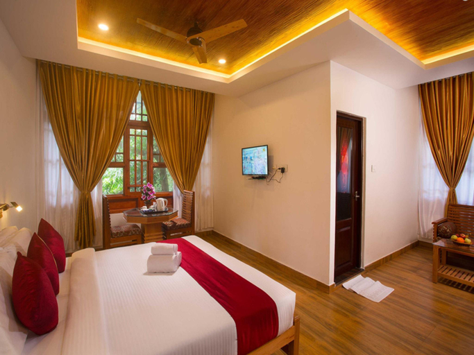 Food & Drinks 5, At Wood Resort Munnar, Idukki