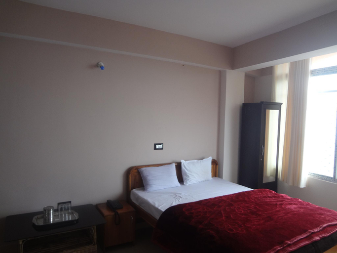 Bedroom 2, Aashiyana Hotel, Darjiling